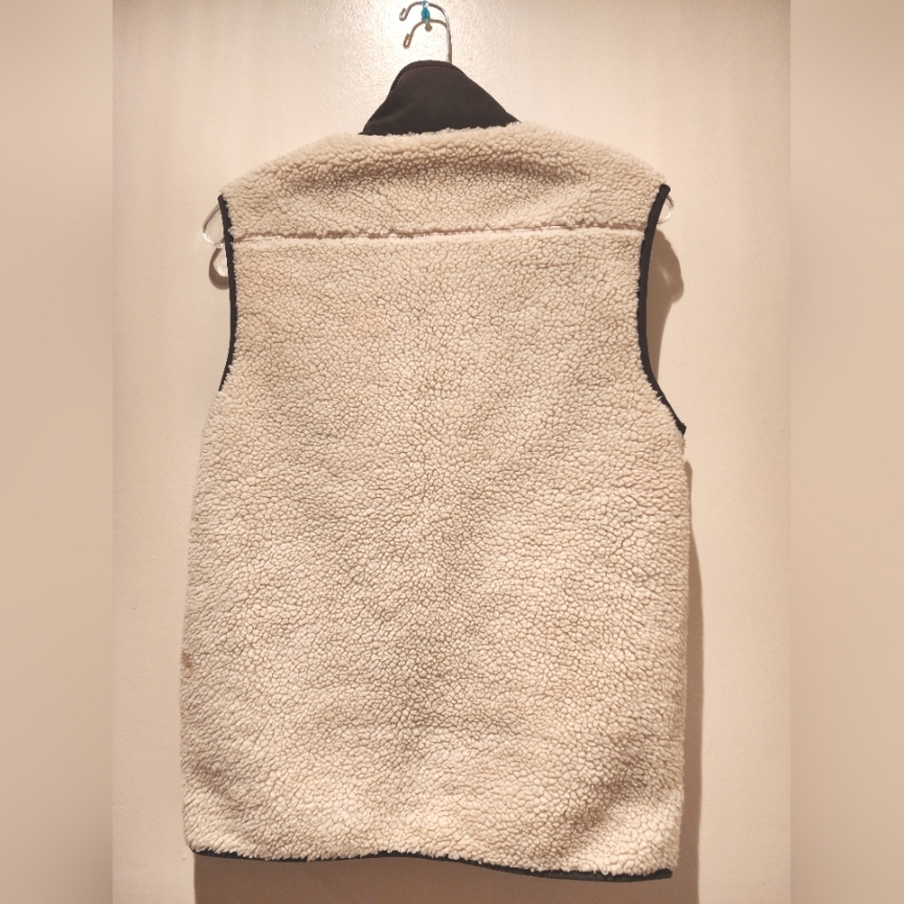 Express Vest - Picture 2 of 4